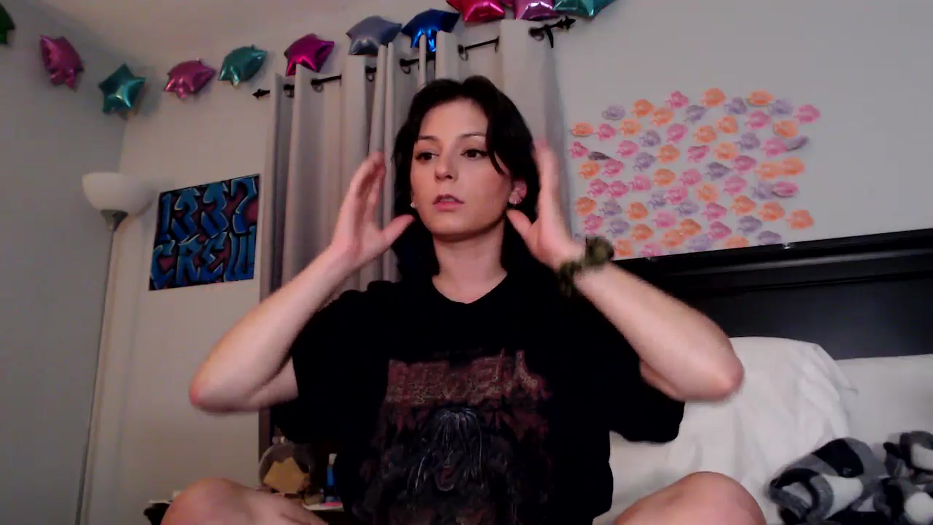 Gallery image thumbnail from EmmyLove's myfreecams stream on, 06/25/2025, 05:33 image 15 of 20