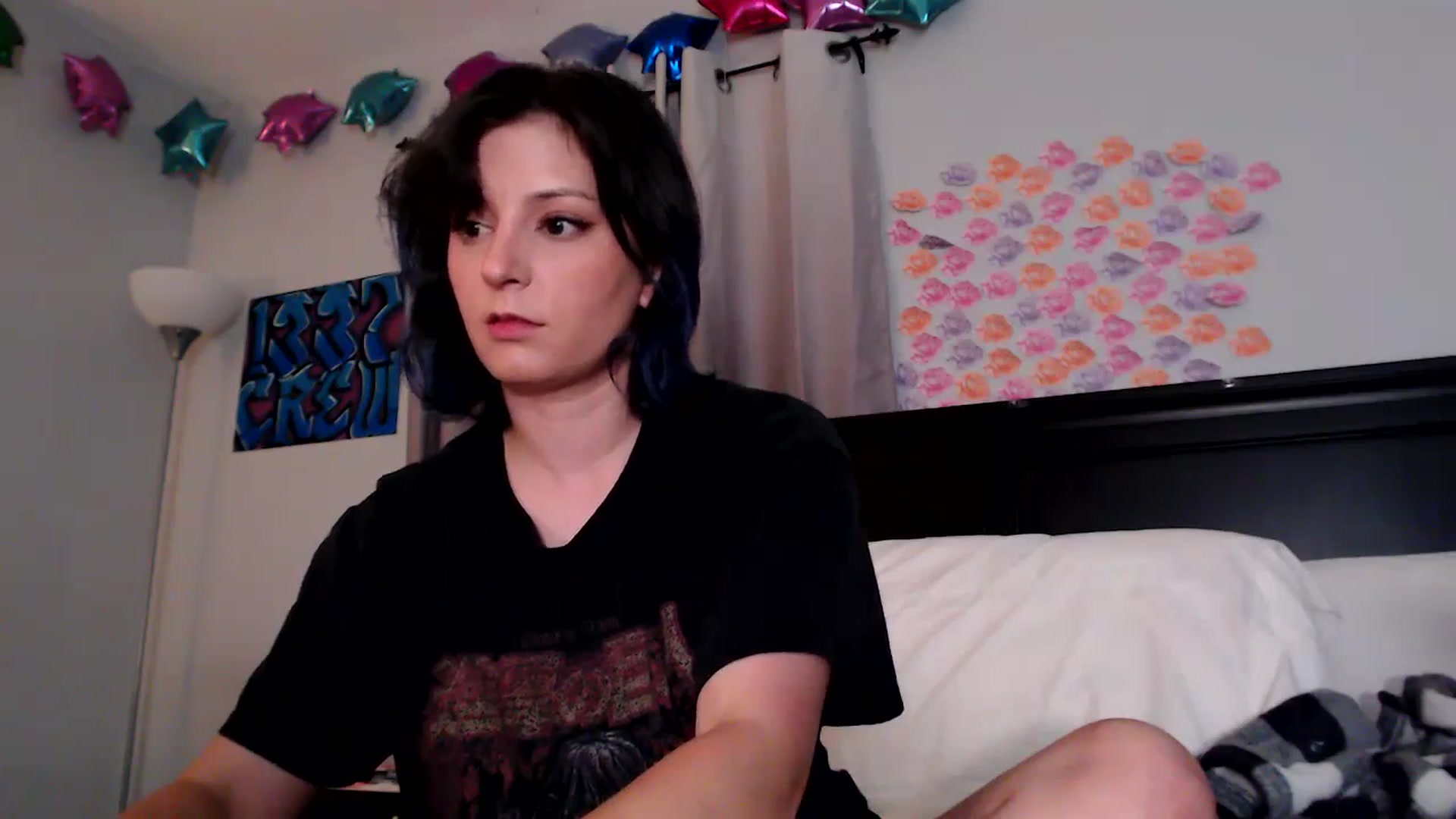 Gallery image thumbnail from EmmyLove's myfreecams stream on, 06/25/2025, 05:33 image 19 of 20