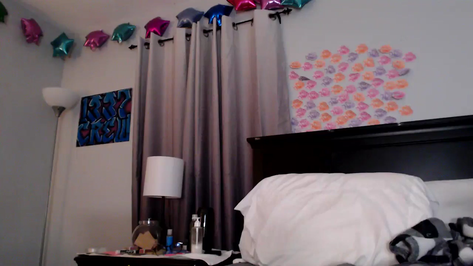 Gallery image thumbnail from EmmyLove's myfreecams stream on, 06/25/2025, 05:33 image 7 of 20