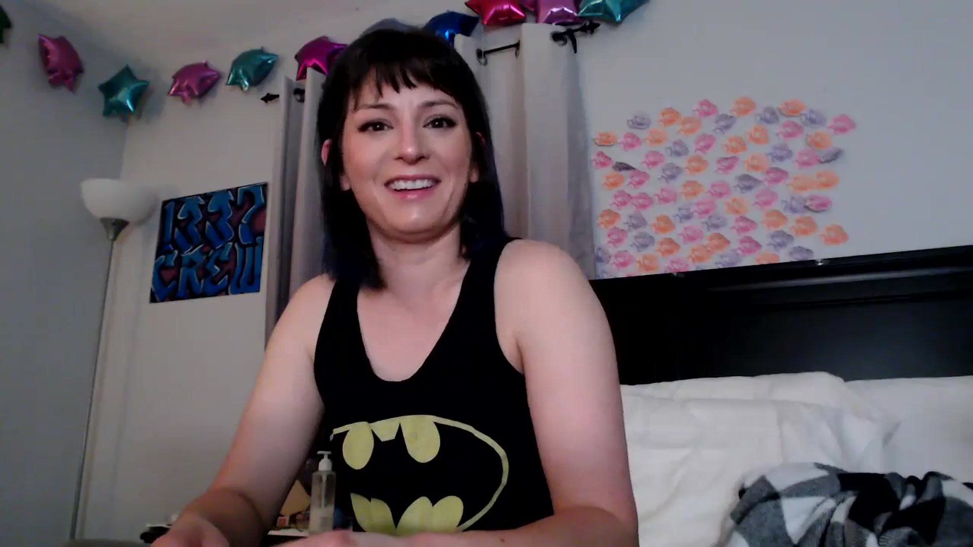 Gallery image thumbnail from EmmyLove's myfreecams stream on, 06/28/2025, 06:10 image 15 of 20