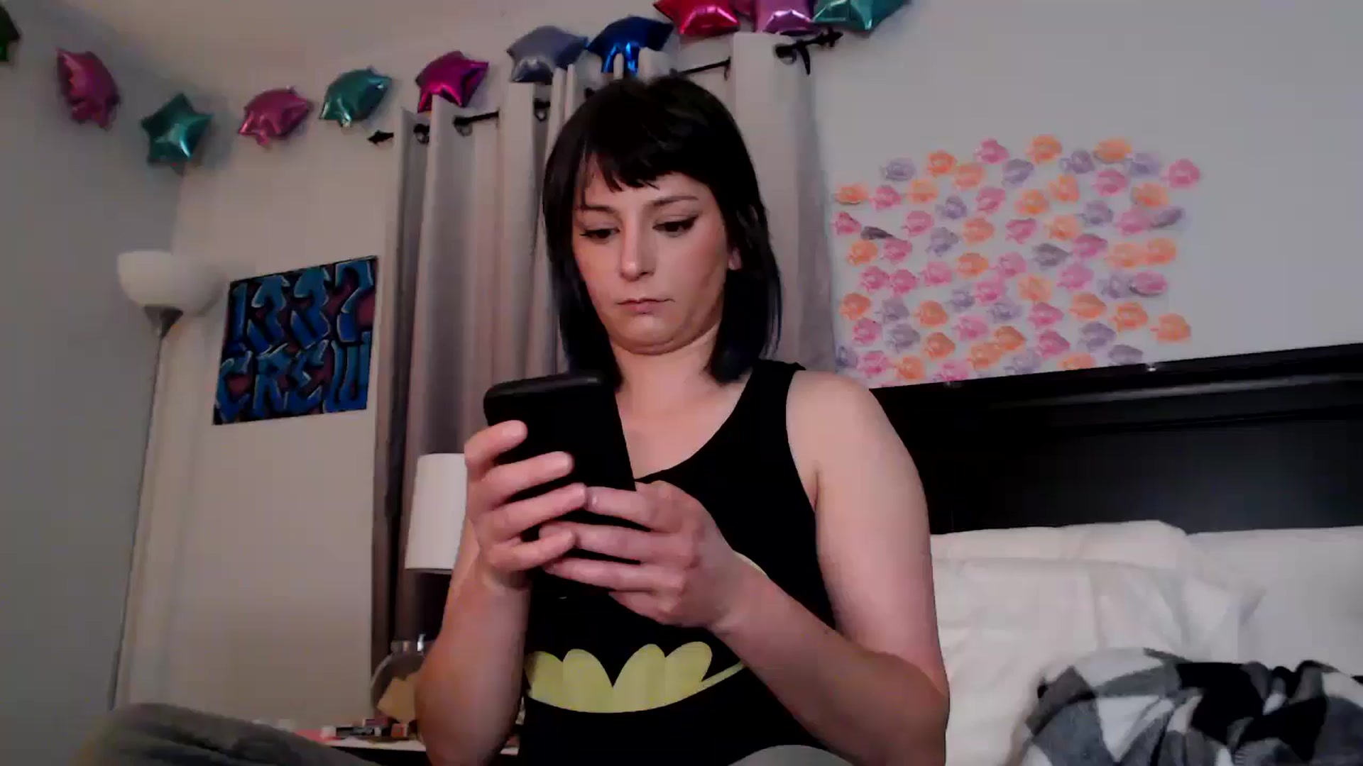 Gallery image thumbnail from EmmyLove's myfreecams stream on, 06/28/2025, 06:27 image 17 of 20