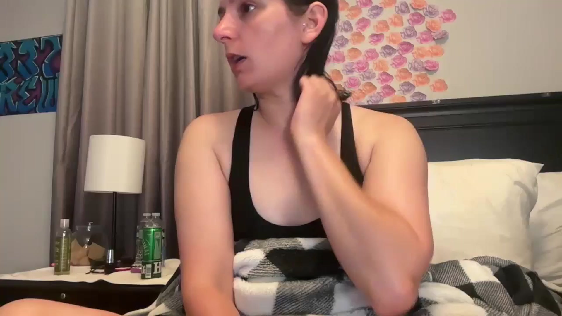 Gallery image thumbnail from EmmyLove's myfreecams stream on, 07/13/2025, 05:47 image 13 of 20