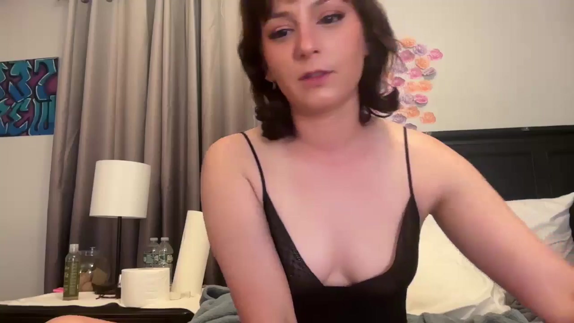 Gallery image thumbnail from EmmyLove's myfreecams stream on, 07/16/2025, 07:53 image 14 of 20