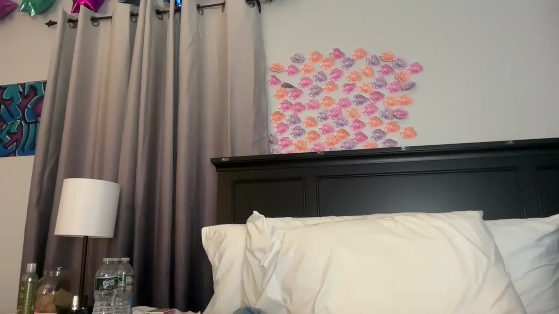 Gallery image thumbnail from EmmyLove's myfreecams stream on, 07/17/2025, 06:11 image 15 of 20