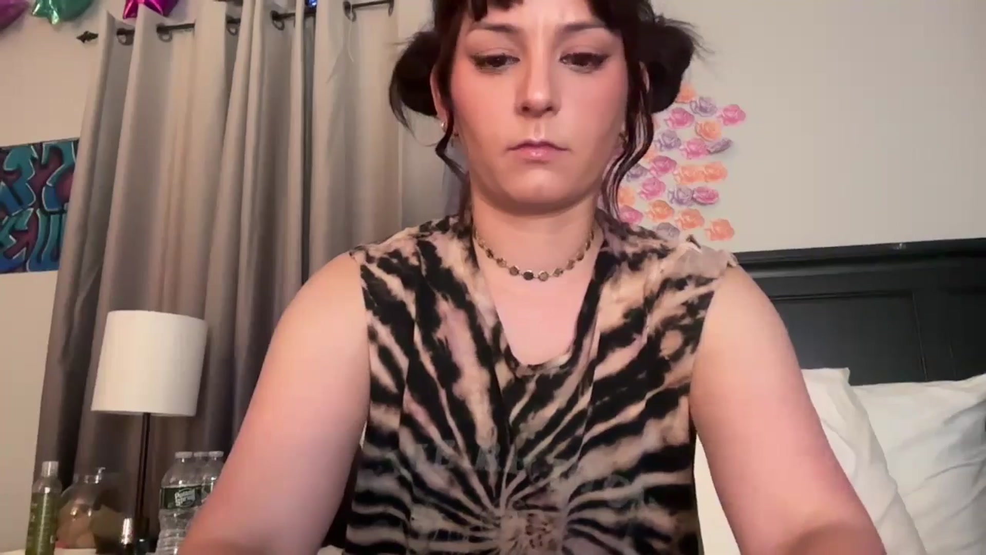 Gallery image thumbnail from EmmyLove's myfreecams stream on, 07/17/2025, 06:11 image 7 of 20