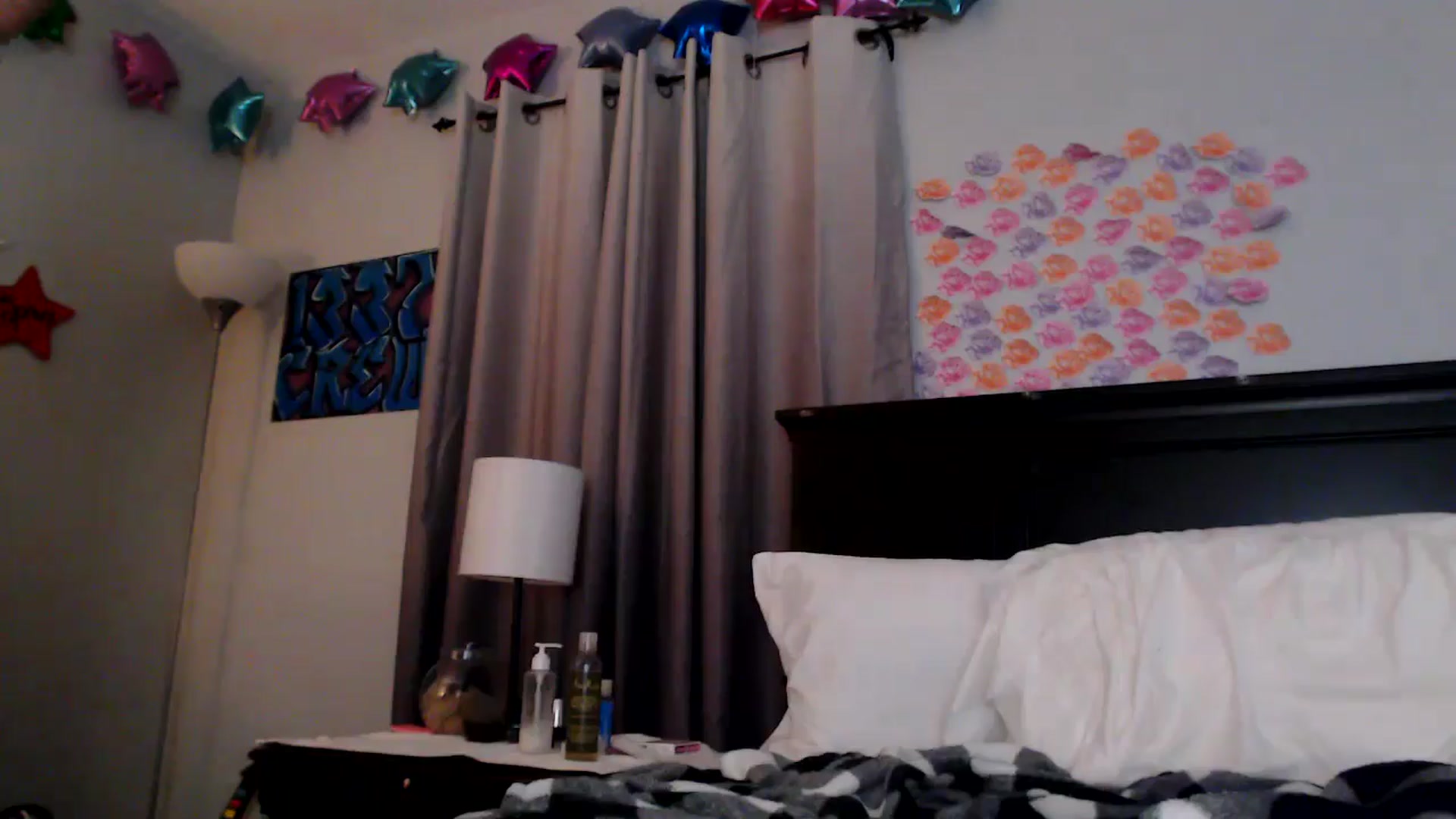 Gallery image thumbnail from EmmyLove's myfreecams stream on, 08/06/2025, 07:13 image 15 of 20