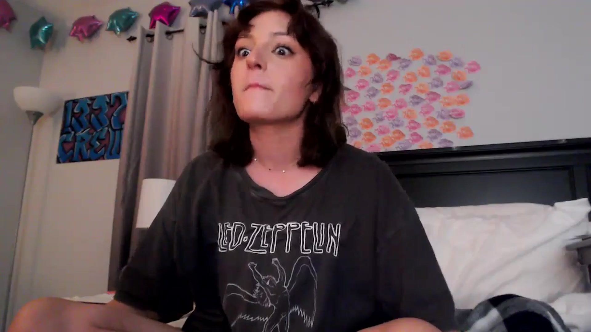 Gallery image thumbnail from EmmyLove's myfreecams stream on, 08/06/2025, 07:13 image 5 of 20
