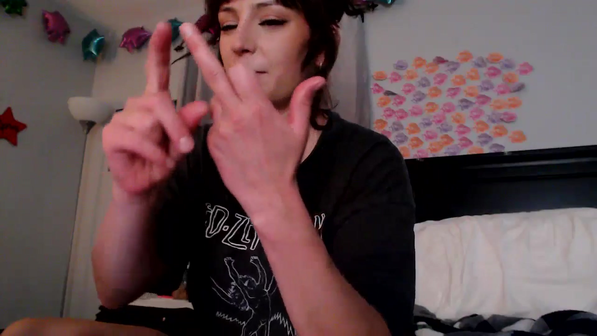 Gallery image thumbnail from EmmyLove's myfreecams stream on, 08/06/2025, 07:13 image 18 of 20