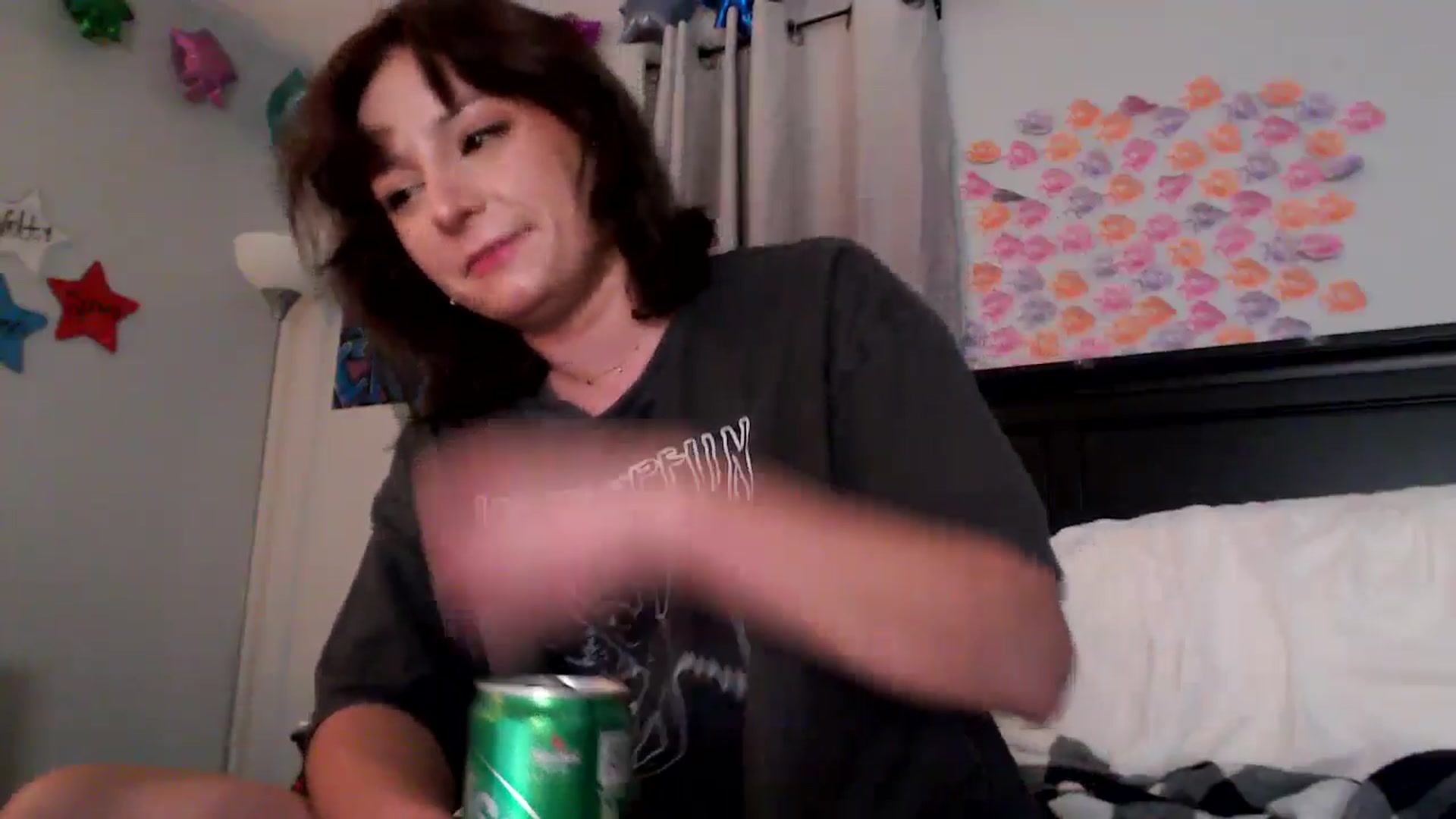 Gallery image thumbnail from EmmyLove's myfreecams stream on, 08/06/2025, 07:13 image 12 of 20