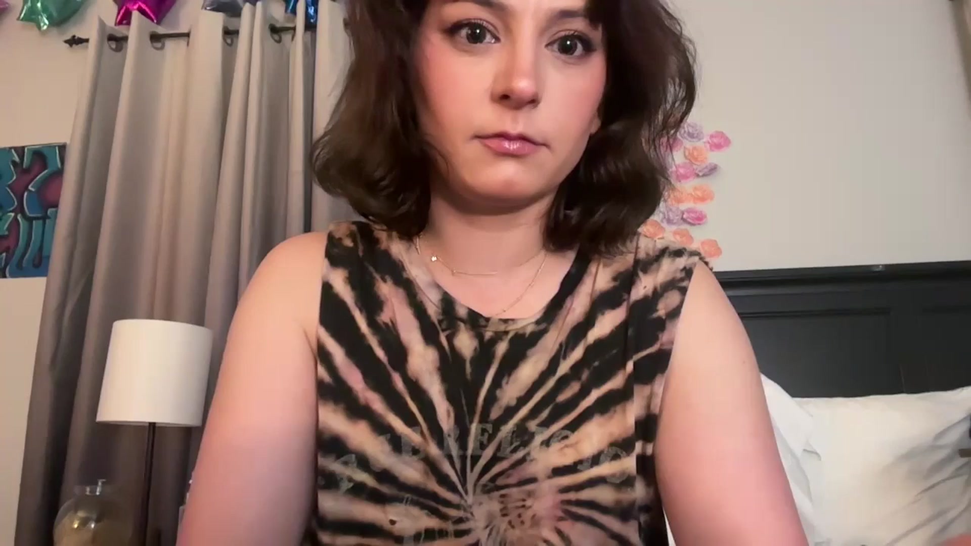 Gallery image thumbnail from EmmyLove's myfreecams stream on, 08/07/2025, 07:14 image 13 of 20