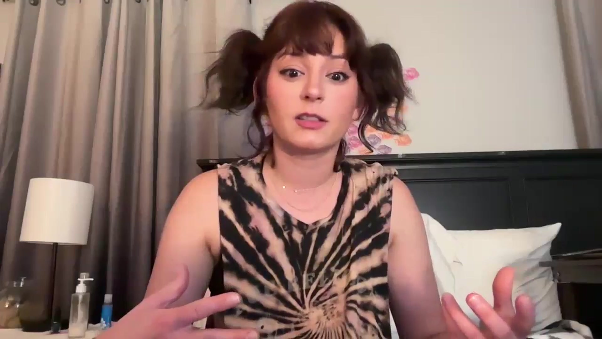 Gallery image thumbnail from EmmyLove's myfreecams stream on, 08/07/2025, 07:14 image 4 of 20