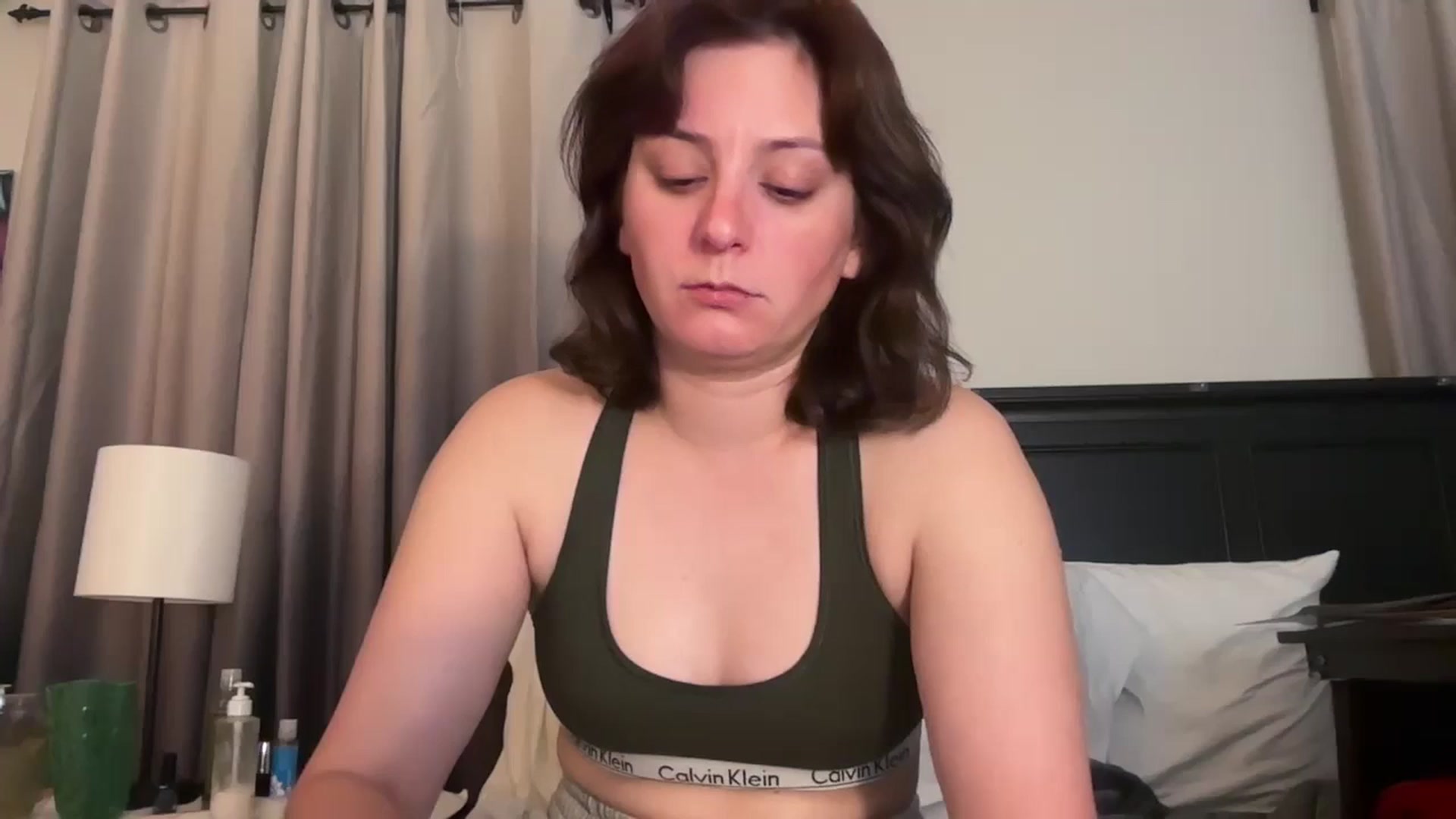 Gallery image thumbnail from EmmyLove's myfreecams stream on, 08/22/2025, 06:12 image 2 of 20