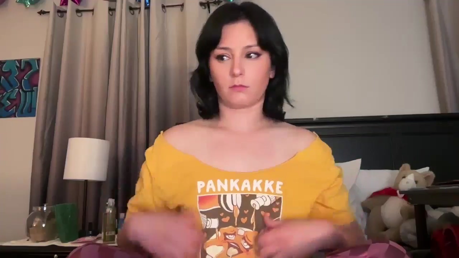 Gallery image thumbnail from EmmyLove's myfreecams stream on, 08/31/2025, 07:32 image 2 of 20