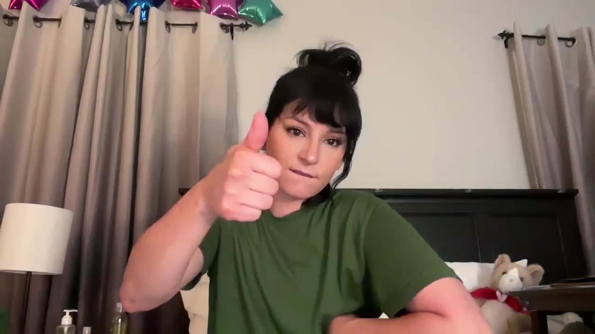 Gallery image thumbnail from EmmyLove's myfreecams stream on, 09/04/2025, 04:20 image 13 of 20