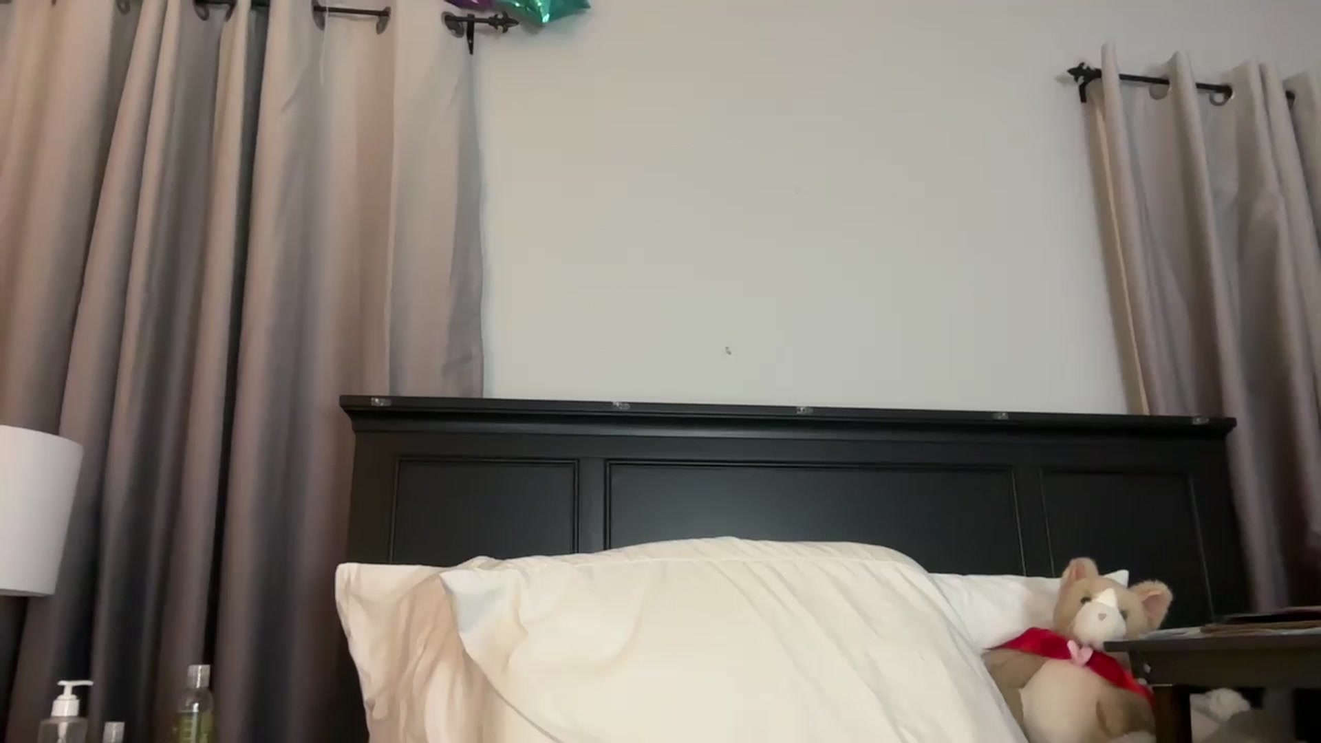 Gallery image thumbnail from EmmyLove's myfreecams stream on, 09/04/2025, 07:04 image 5 of 20