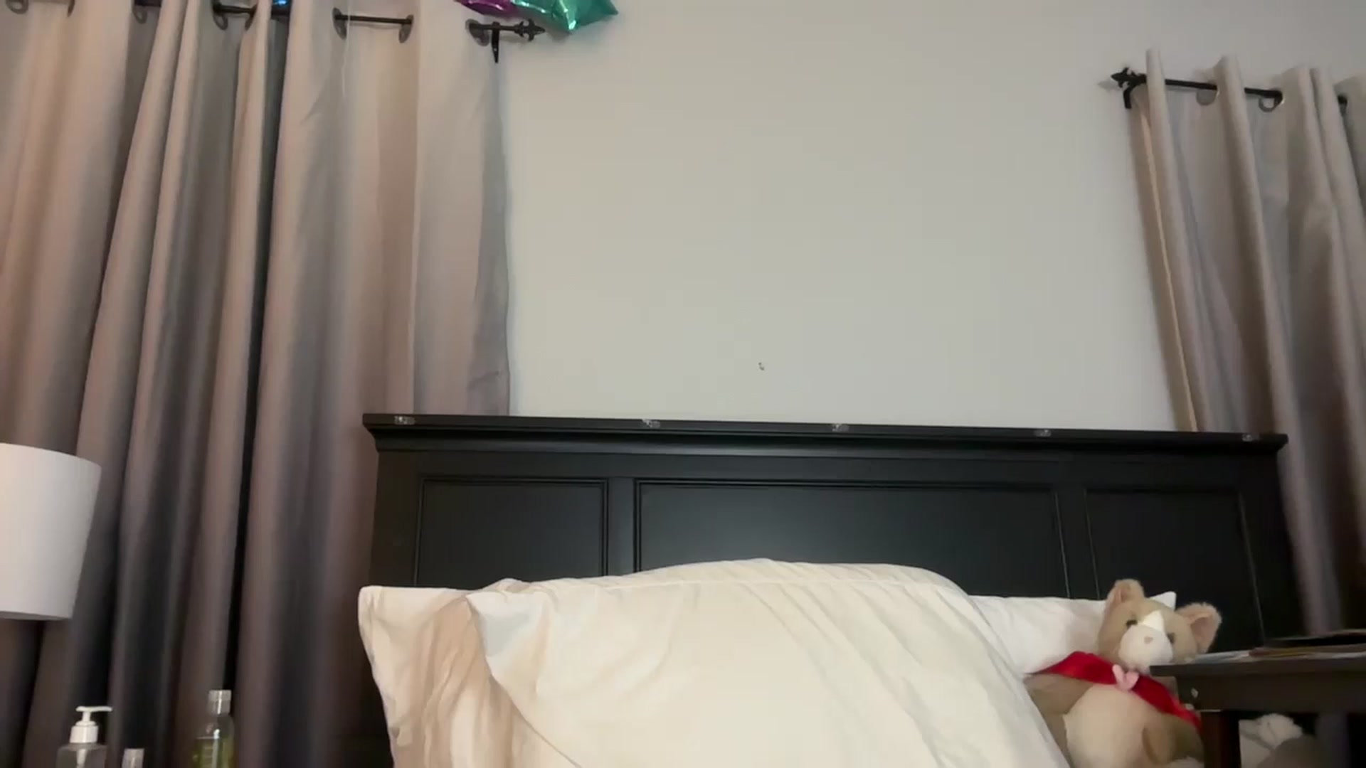 Gallery image thumbnail from EmmyLove's myfreecams stream on, 09/04/2025, 07:04 image 10 of 20
