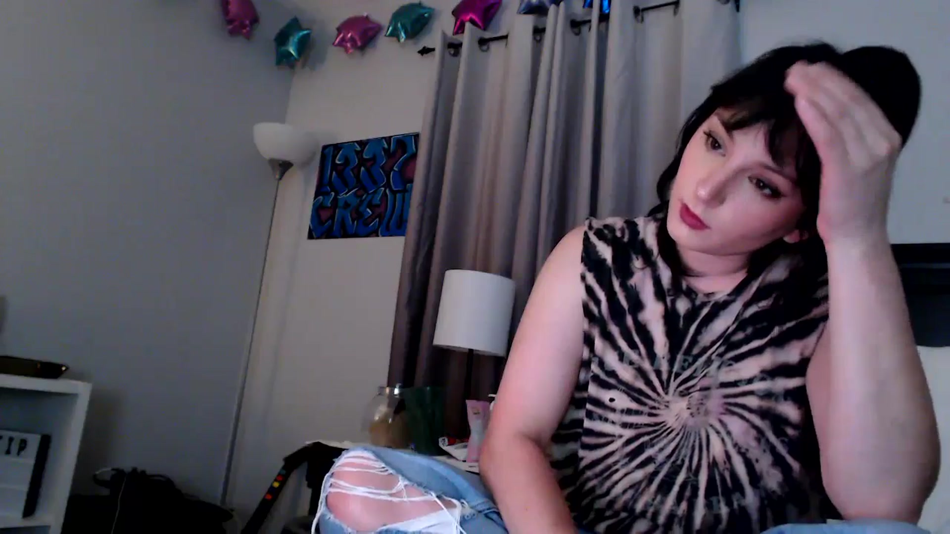 Gallery image thumbnail from EmmyLove's myfreecams stream on, 09/10/2025, 05:39 image 2 of 20