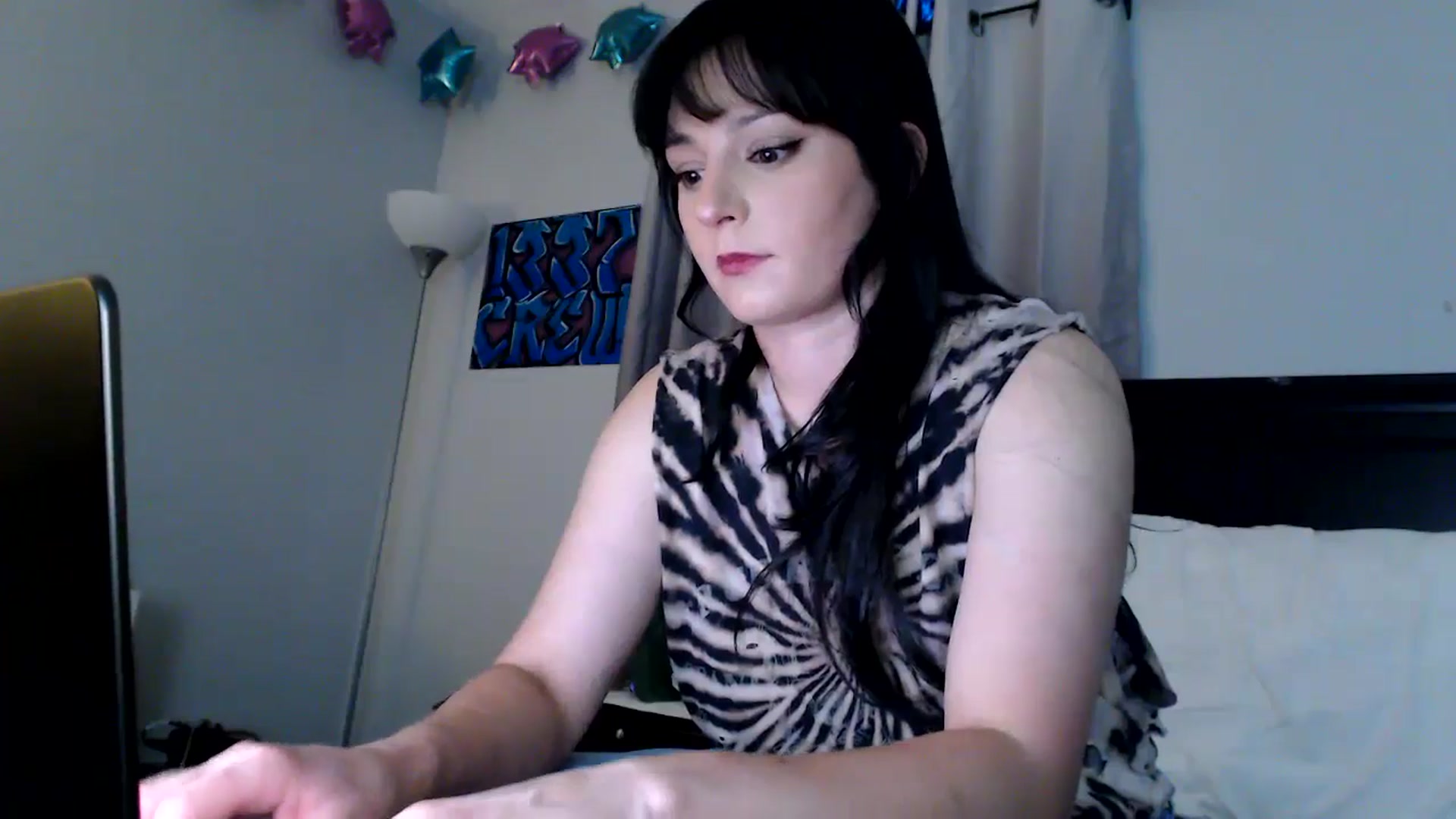 Gallery image thumbnail from EmmyLove's myfreecams stream on, 09/10/2025, 05:39 image 10 of 20