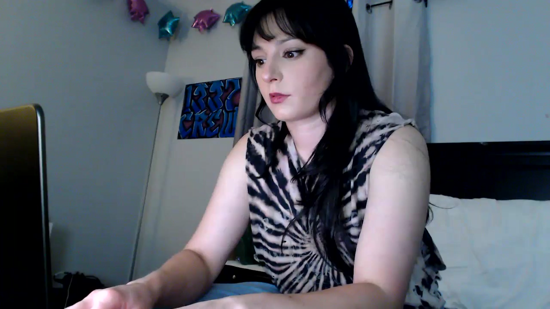 Gallery image thumbnail from EmmyLove's myfreecams stream on, 09/10/2025, 05:39 image 9 of 20