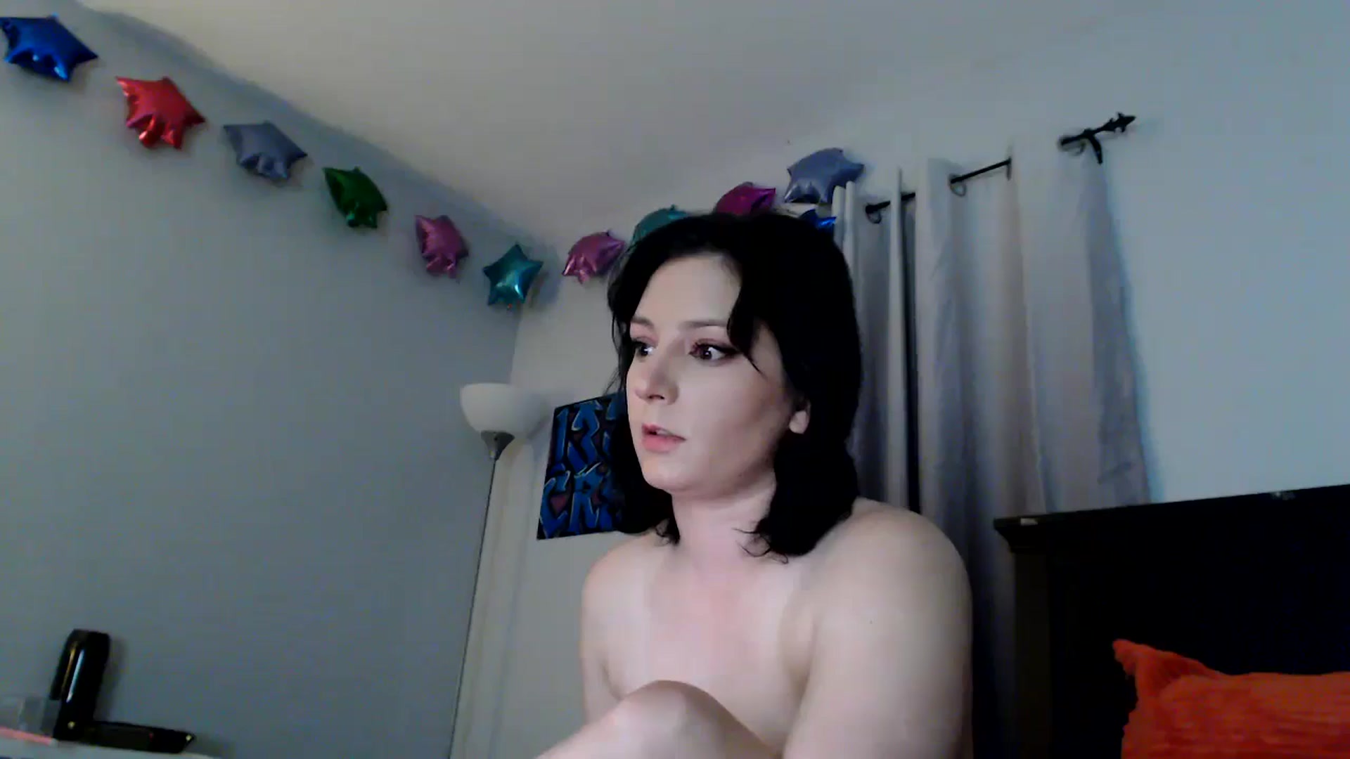 Gallery image thumbnail from EmmyLove's myfreecams stream on, 09/13/2025, 06:42 image 17 of 20
