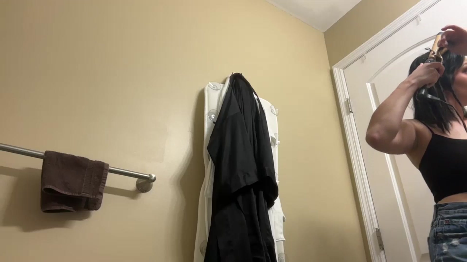 Gallery image thumbnail from EmmyLove's myfreecams stream on, 09/14/2025, 04:59 image 14 of 20