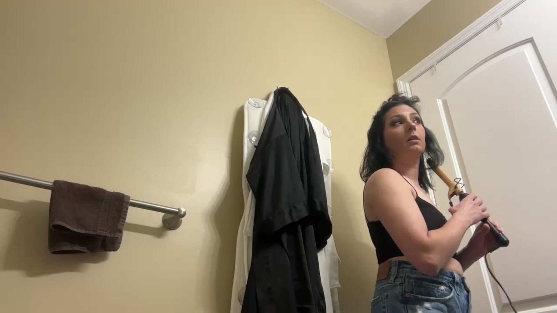 Gallery image thumbnail from EmmyLove's myfreecams stream on, 09/14/2025, 04:59 image 3 of 20