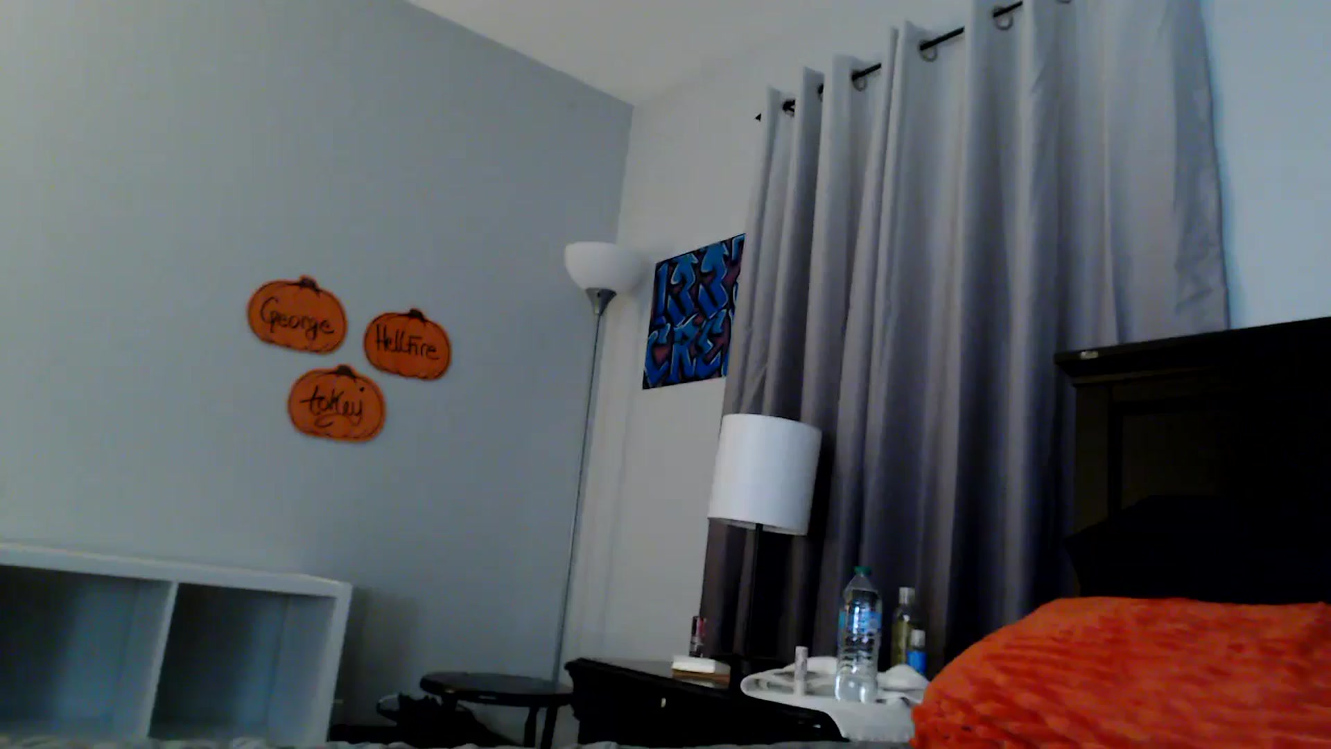 Gallery image thumbnail from EmmyLove's myfreecams stream on, 09/16/2025, 07:10 image 7 of 20