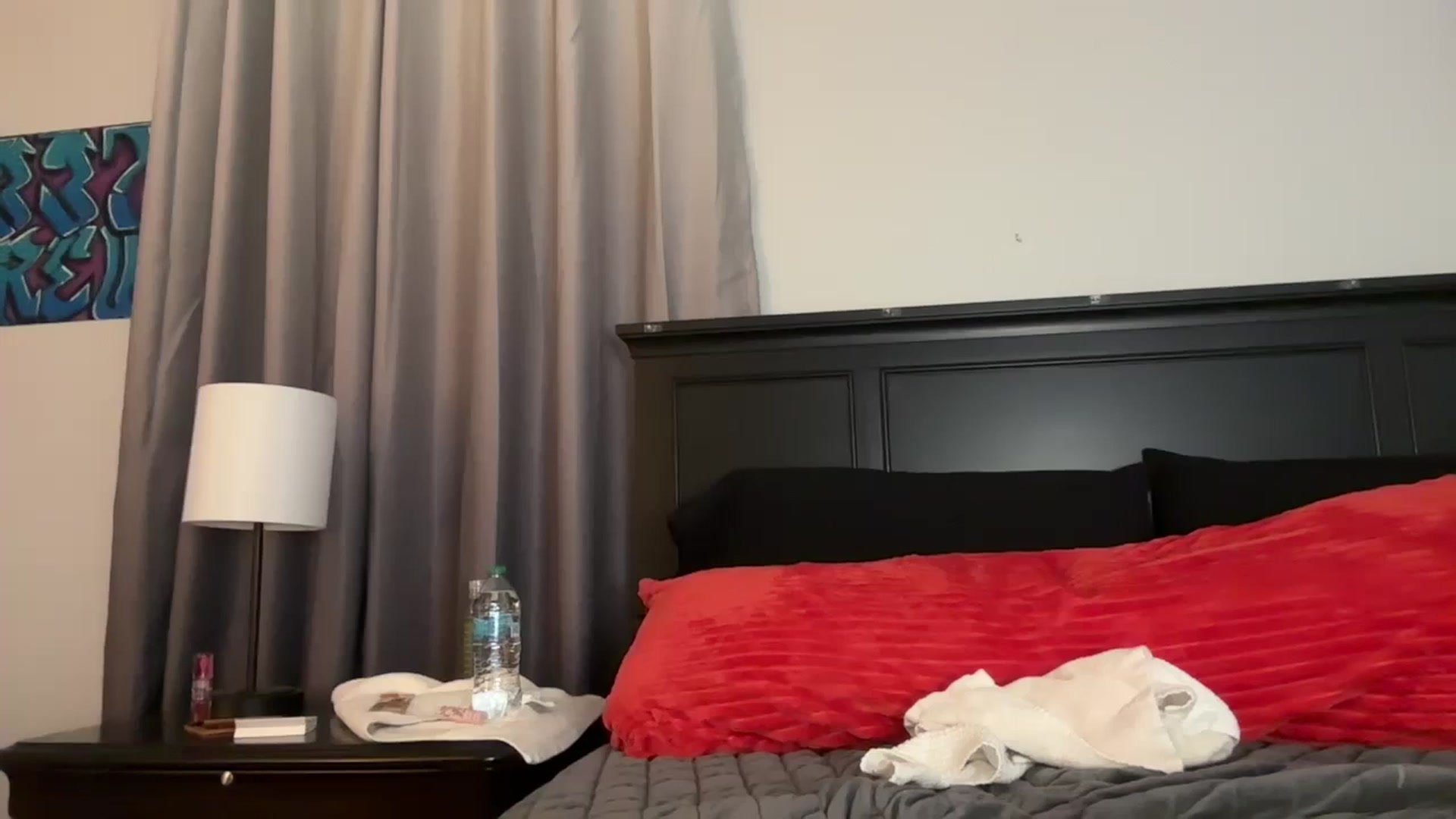 Gallery image thumbnail from EmmyLove's myfreecams stream on, 09/18/2025, 07:09 image 19 of 20