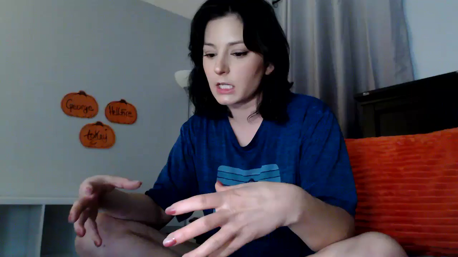 Gallery image thumbnail from EmmyLove's myfreecams stream on, 09/19/2025, 05:44 image 1 of 20