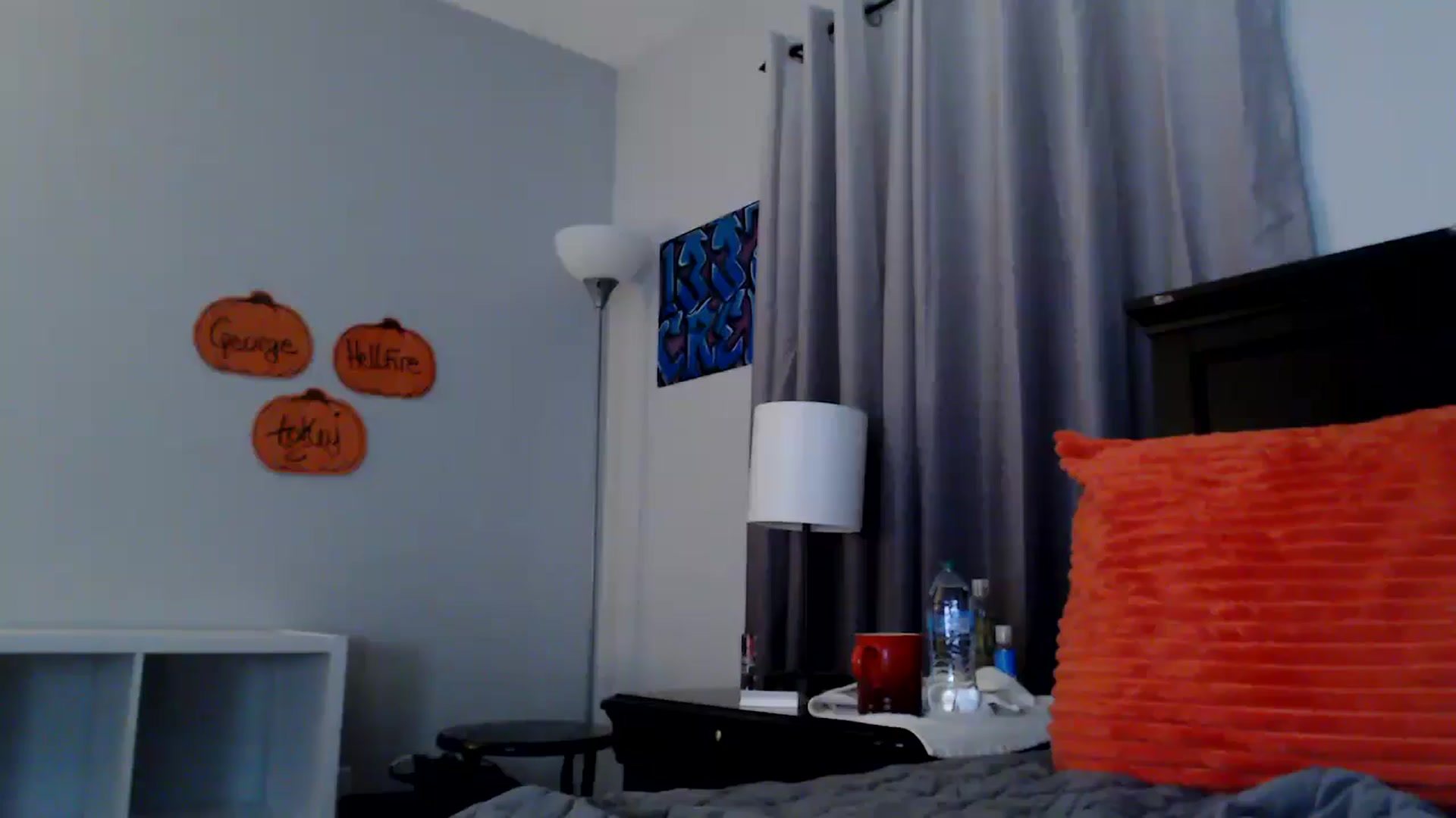 Gallery image thumbnail from EmmyLove's myfreecams stream on, 09/19/2025, 05:44 image 18 of 20