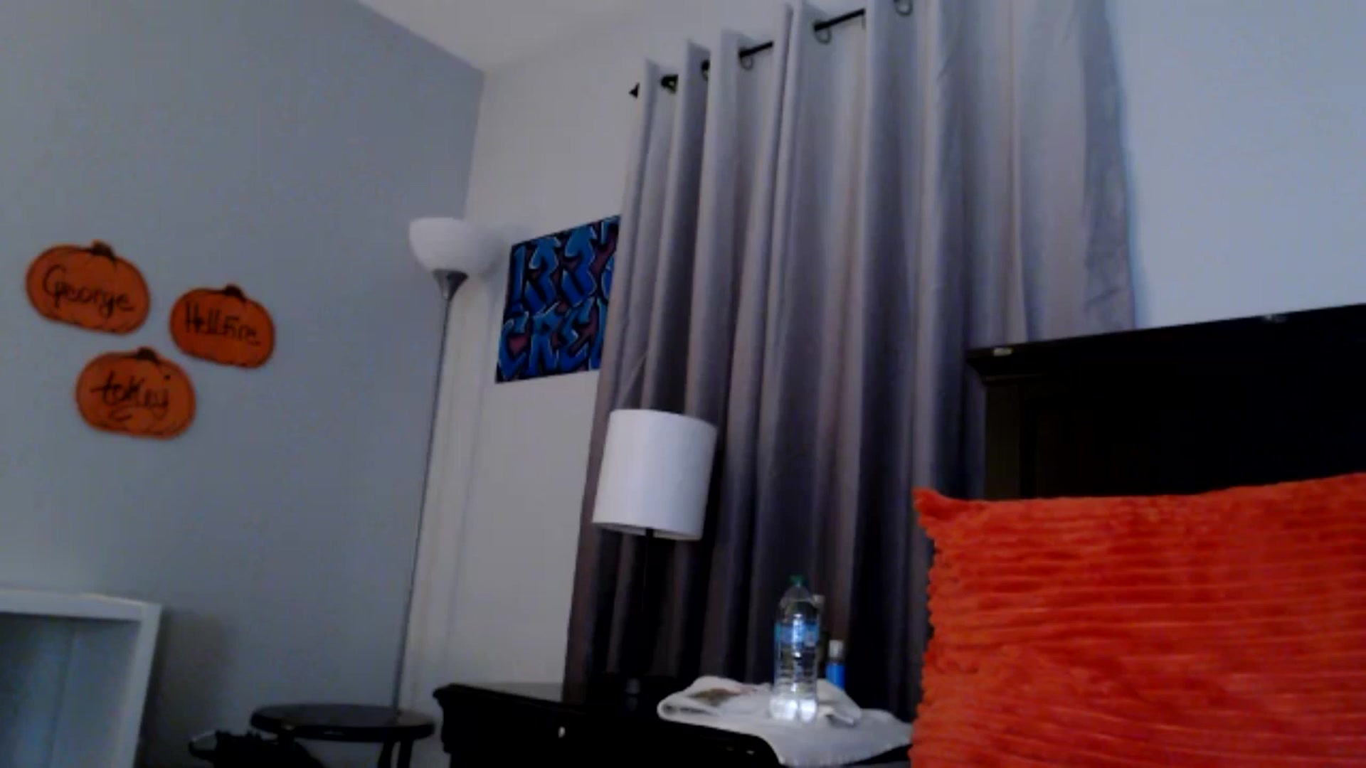 Gallery image thumbnail from EmmyLove's myfreecams stream on, 09/19/2025, 07:20 image 12 of 20