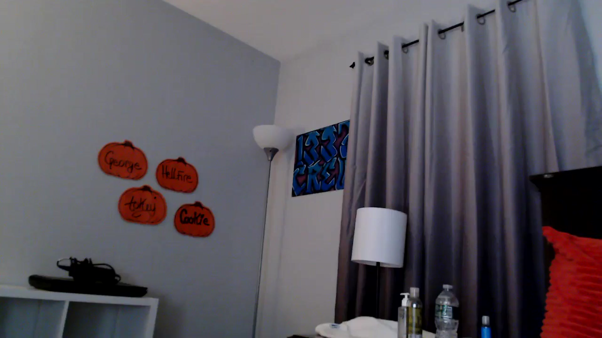 Gallery image thumbnail from EmmyLove's myfreecams stream on, 09/25/2025, 06:16 image 6 of 20