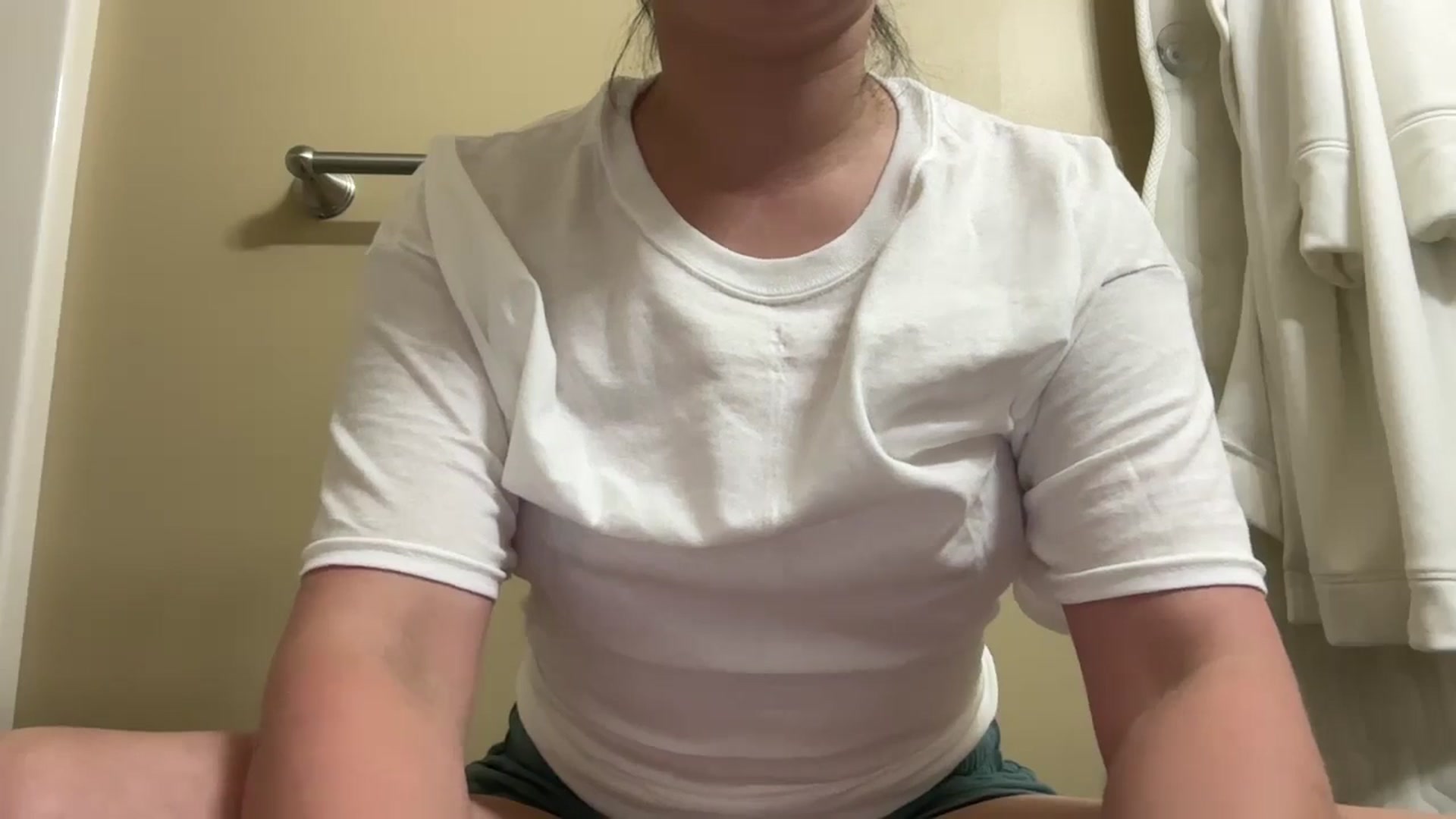 Gallery image thumbnail from EmmyLove's myfreecams stream on, 09/27/2025, 05:27 image 8 of 20