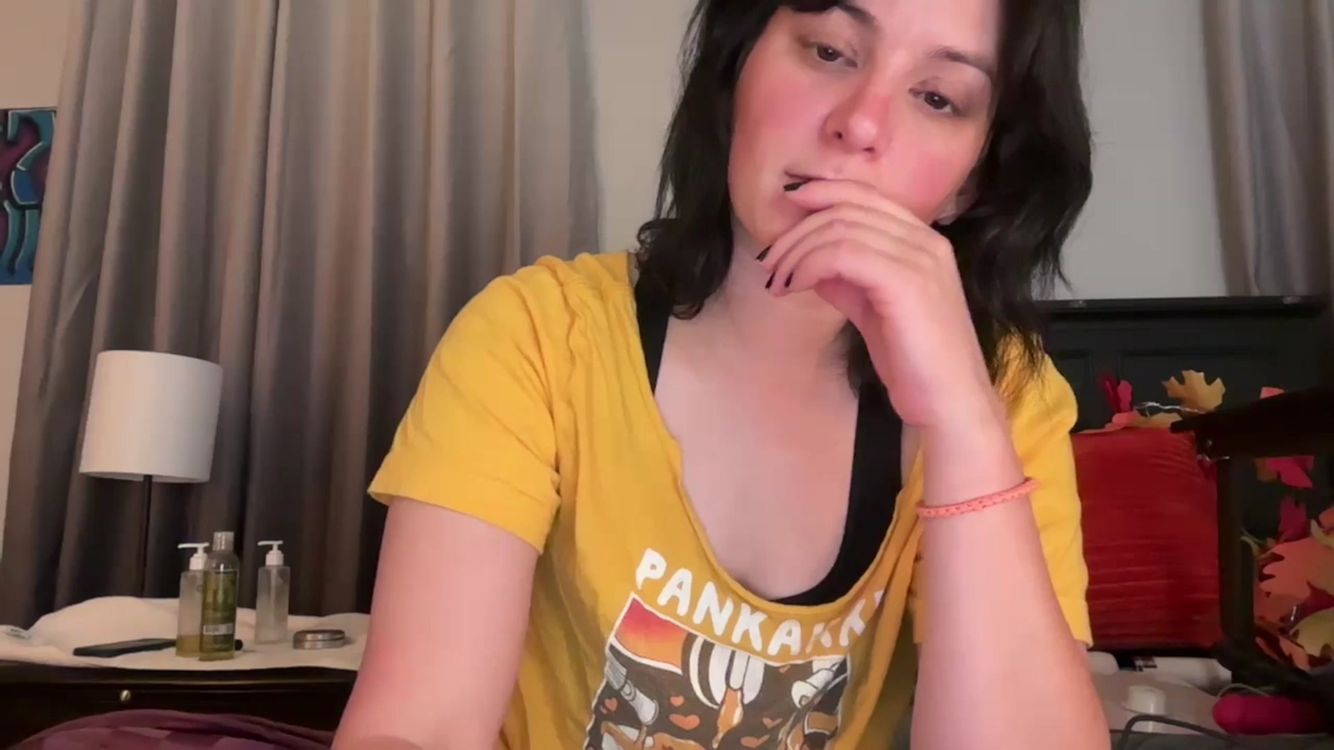 Gallery image thumbnail from EmmyLove's myfreecams stream on, 09/30/2025, 06:47 image 19 of 20