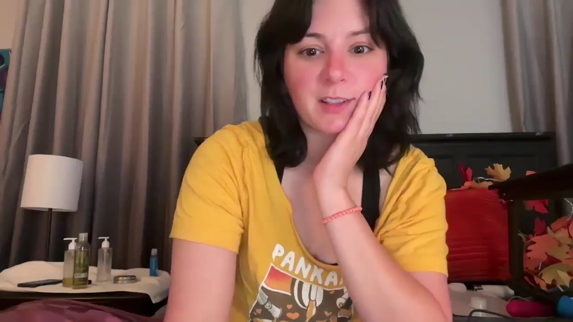 Gallery image thumbnail from EmmyLove's myfreecams stream on, 09/30/2025, 06:47 image 18 of 20