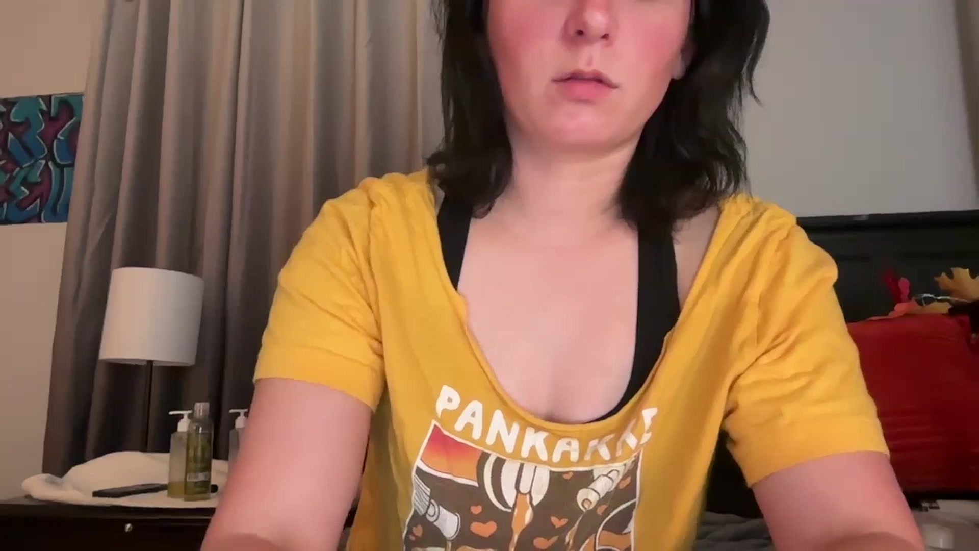 Gallery image thumbnail from EmmyLove's myfreecams stream on, 09/30/2025, 06:47 image 17 of 20
