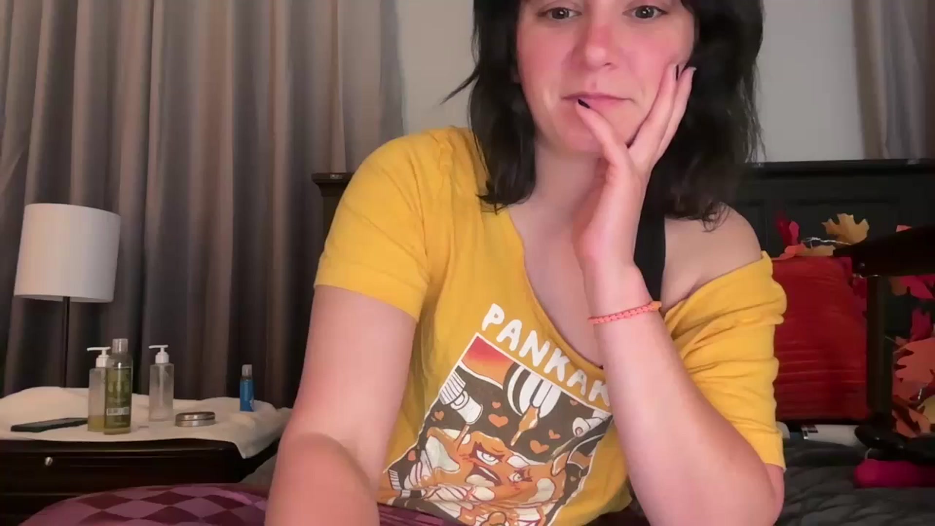 Gallery image thumbnail from EmmyLove's myfreecams stream on, 09/30/2025, 08:21 image 7 of 20