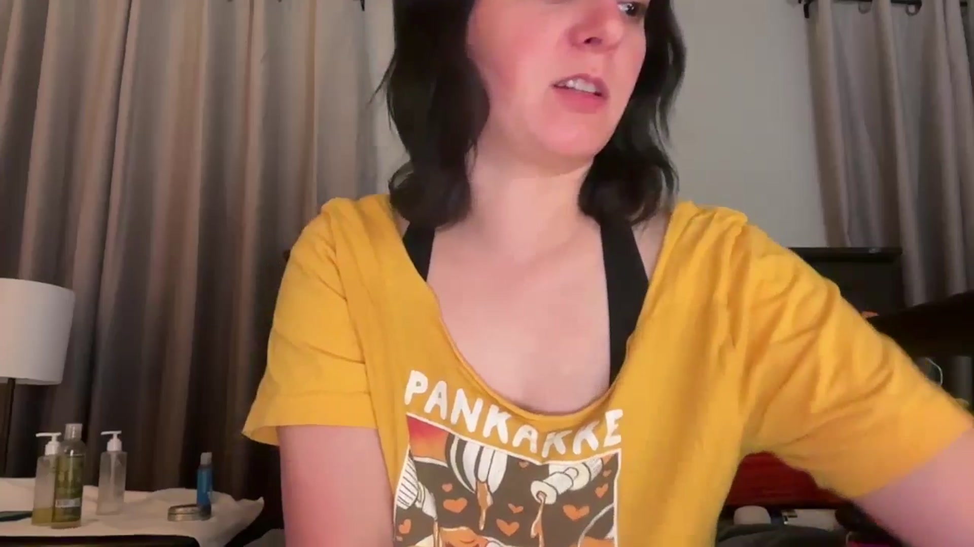 Gallery image thumbnail from EmmyLove's myfreecams stream on, 09/30/2025, 08:21 image 20 of 20