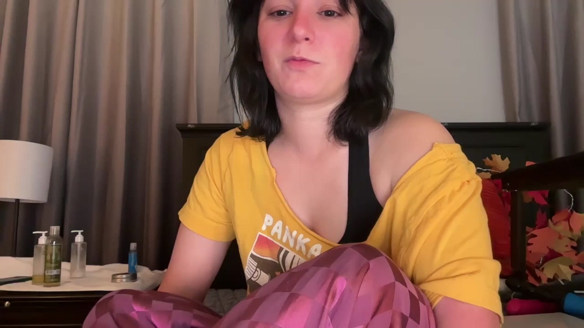 Gallery image thumbnail from EmmyLove's myfreecams stream on, 09/30/2025, 08:21 image 15 of 20
