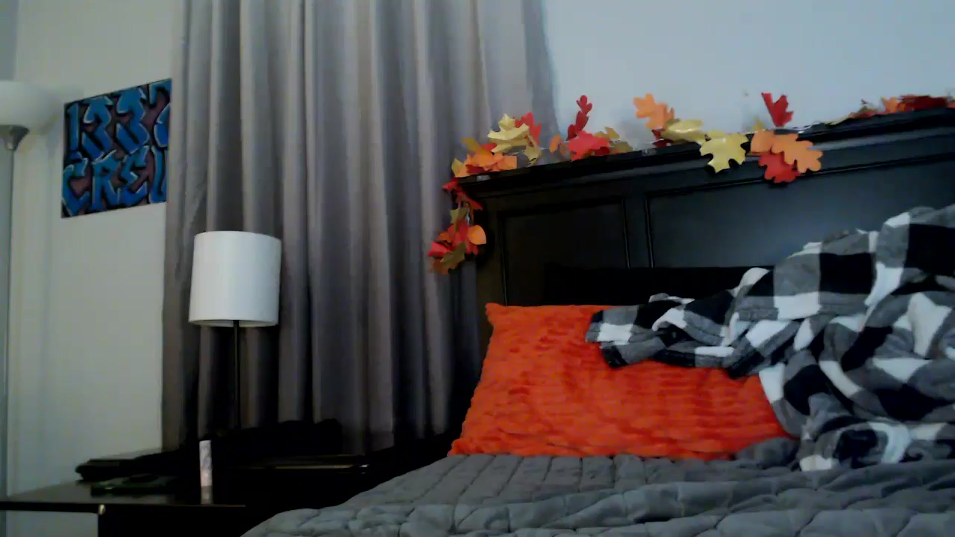 Gallery image thumbnail from EmmyLove's myfreecams stream on, 10/14/2025, 06:19 image 12 of 20