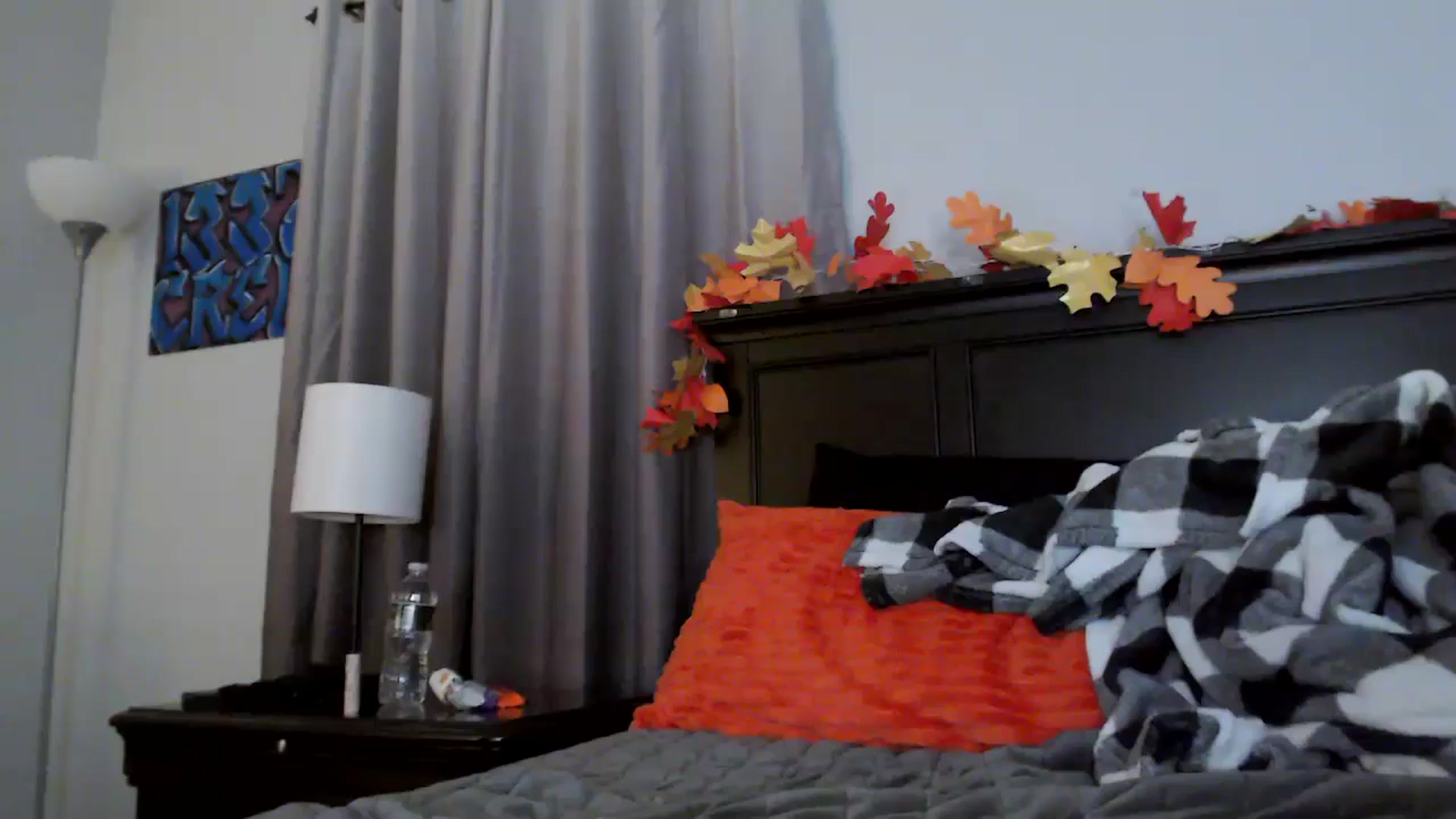Gallery image thumbnail from EmmyLove's myfreecams stream on, 10/14/2025, 07:03 image 7 of 20