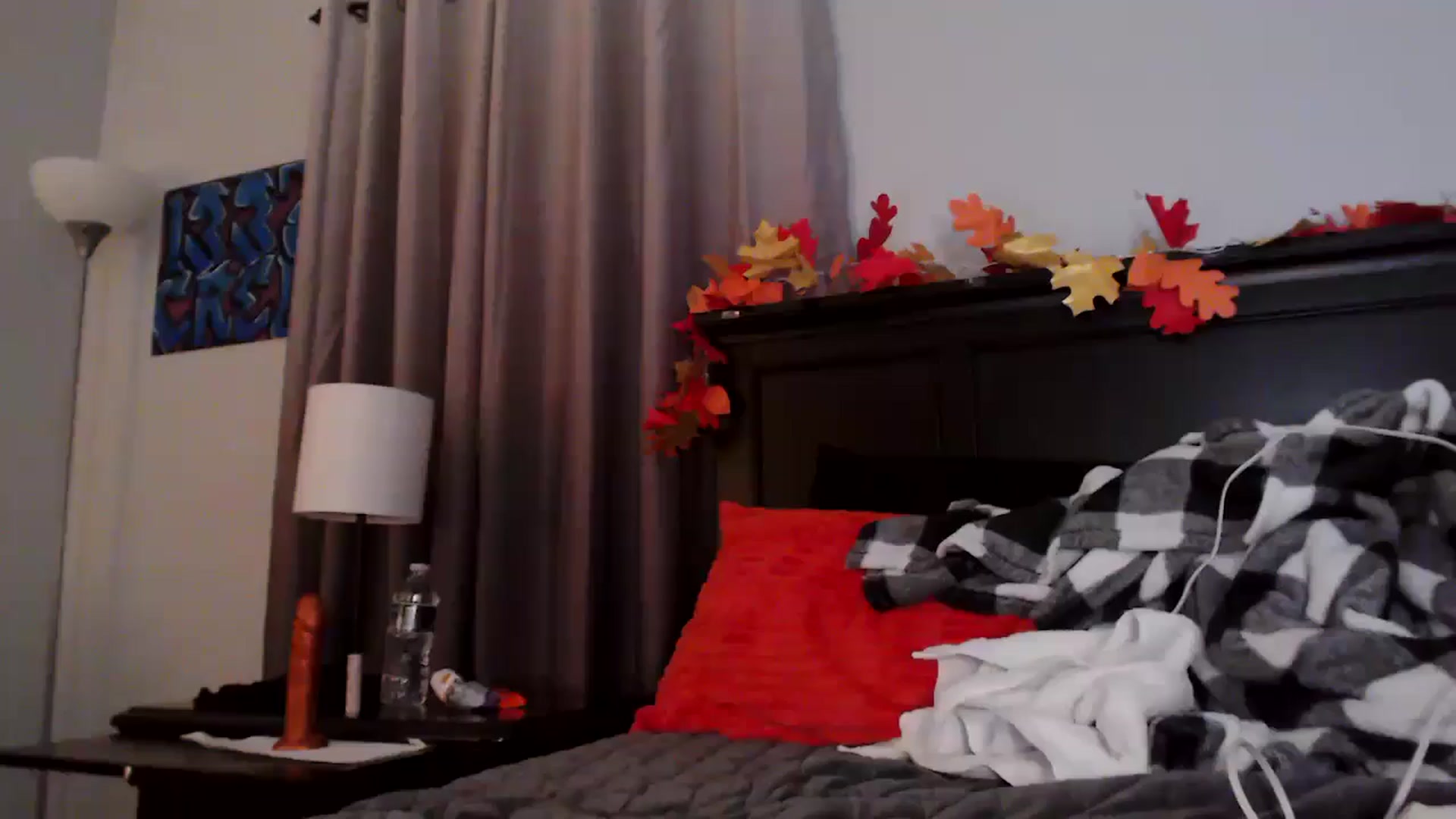 Gallery image thumbnail from EmmyLove's myfreecams stream on, 10/14/2025, 07:03 image 17 of 20