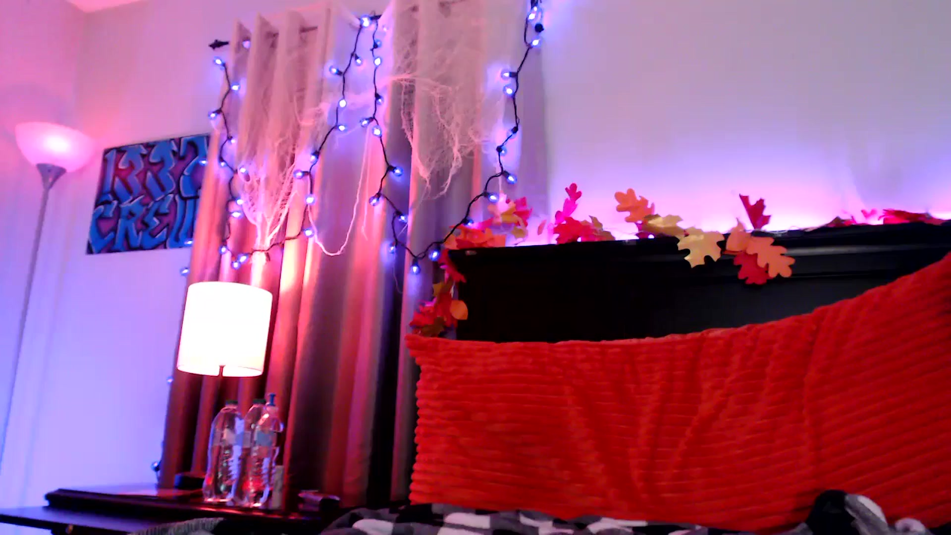Gallery image thumbnail from EmmyLove's myfreecams stream on, 10/23/2025, 06:41 image 13 of 20