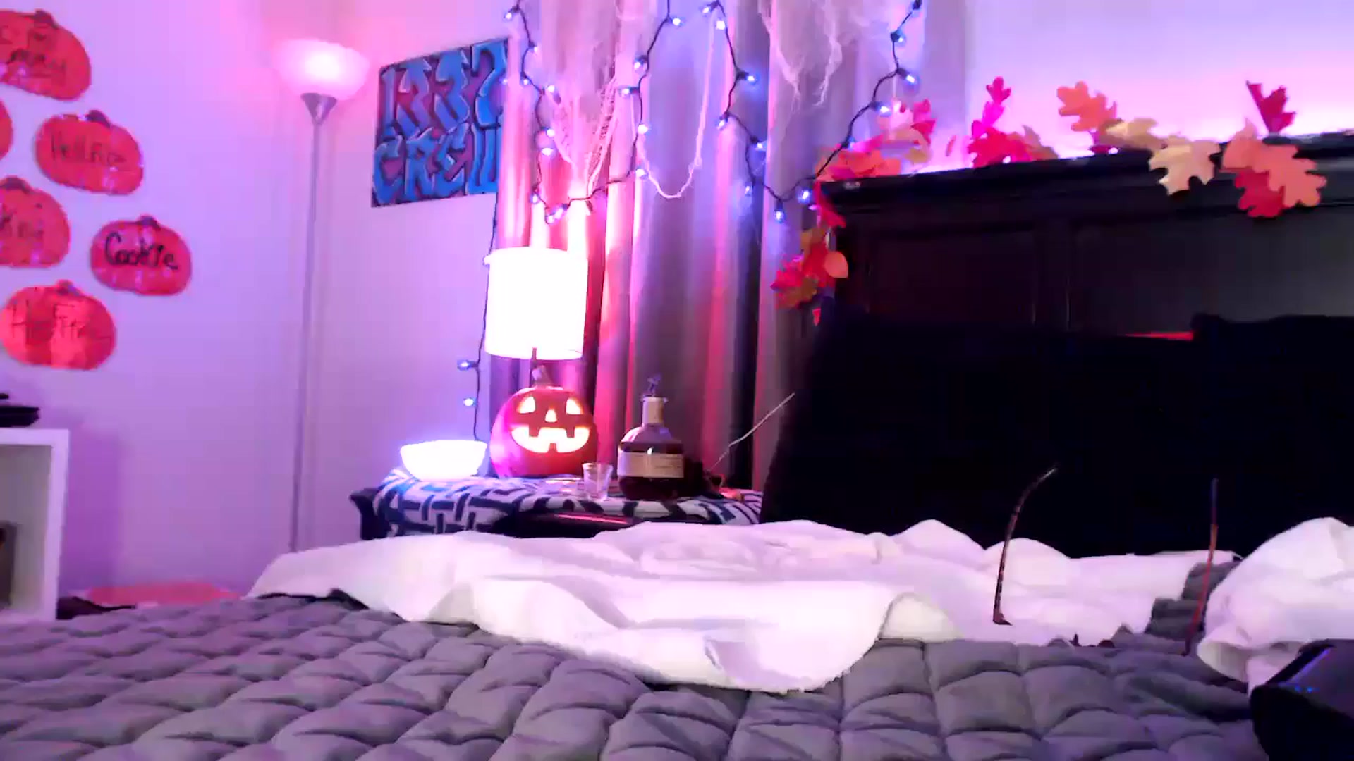 Gallery image thumbnail from EmmyLove's myfreecams stream on, 11/01/2025, 07:31 image 19 of 20