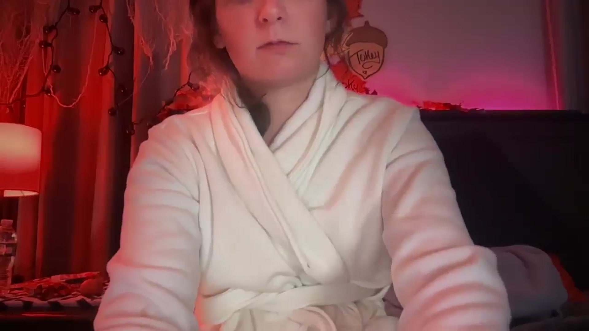 Gallery image thumbnail from EmmyLove's myfreecams stream on, 11/15/2025, 07:51 image 6 of 20