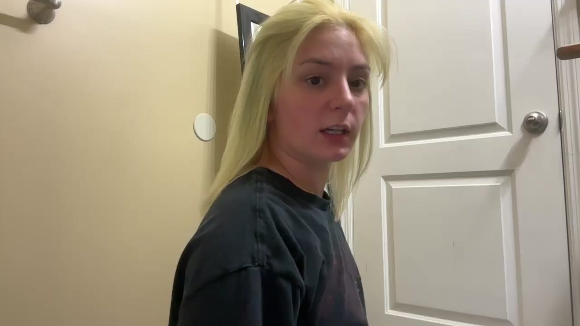 Gallery image thumbnail from EmmyLove's myfreecams stream on, 11/30/2025, 06:07 image 20 of 20