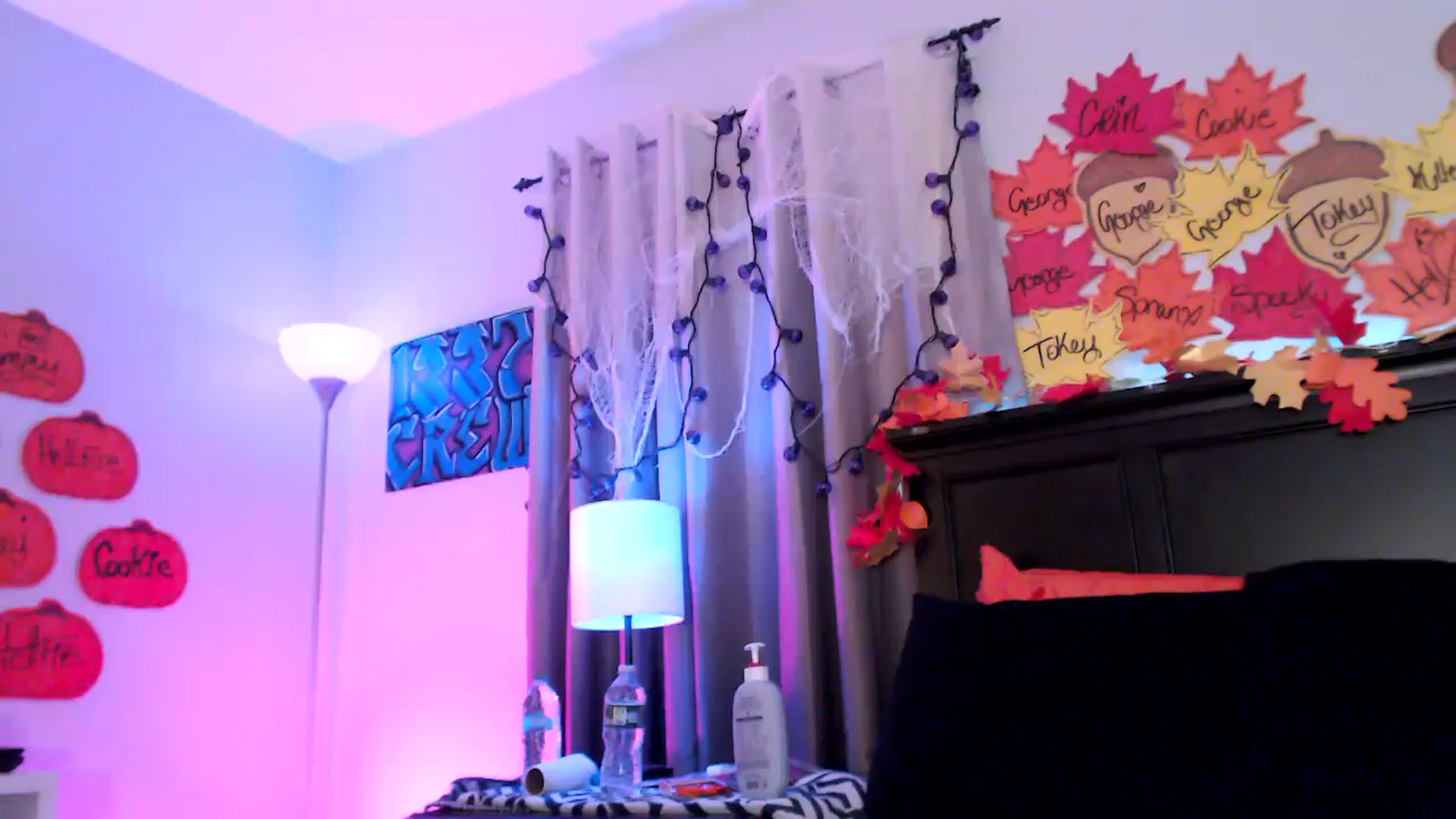 Gallery image thumbnail from EmmyLove's myfreecams stream on, 12/02/2025, 08:28 image 7 of 20