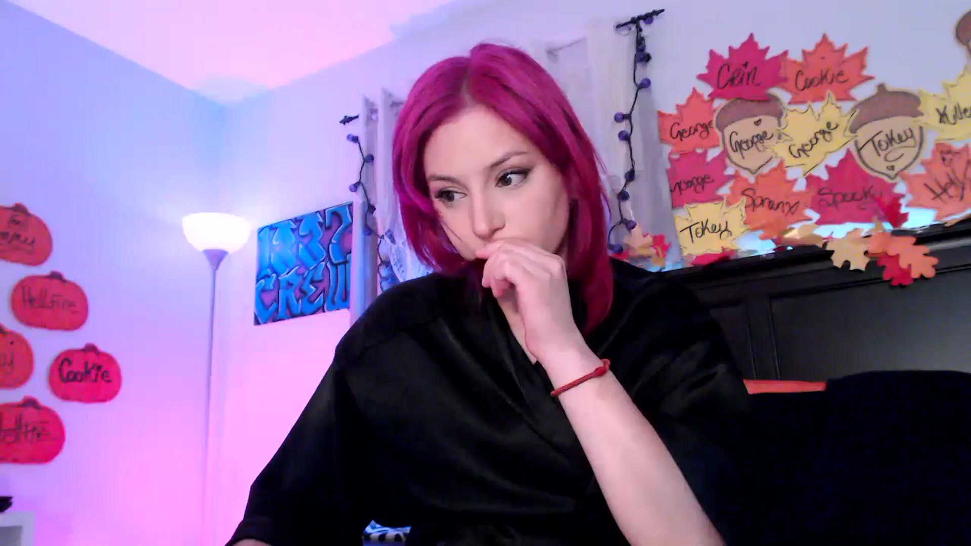Gallery image thumbnail from EmmyLove's myfreecams stream on, 12/02/2025, 08:28 image 4 of 20