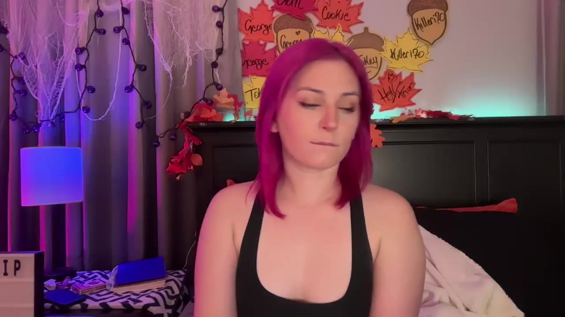 Gallery image thumbnail from EmmyLove's myfreecams stream on, 12/07/2025, 06:28 image 5 of 20