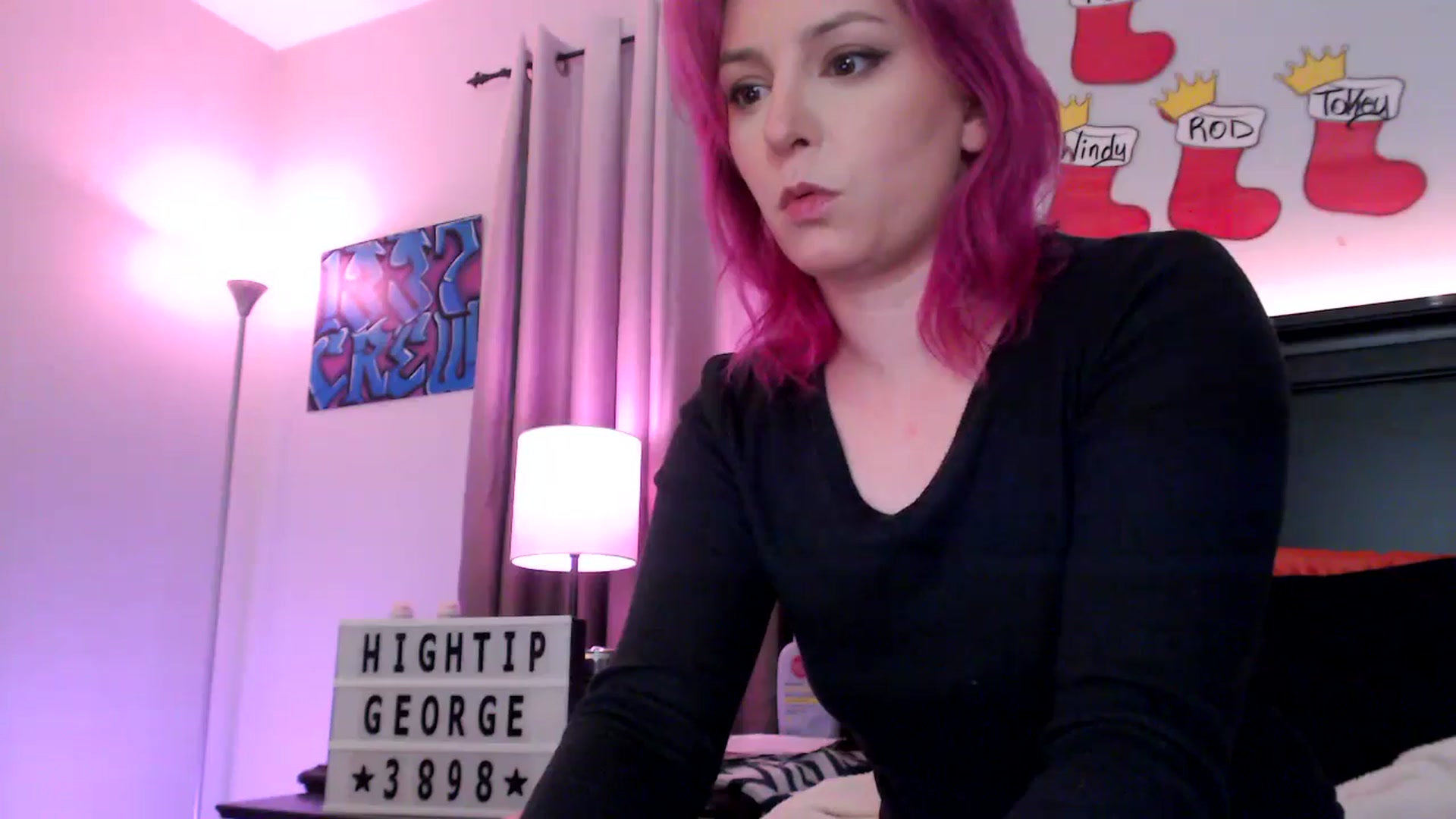 Gallery image thumbnail from EmmyLove's myfreecams stream on, 12/19/2025, 04:56 image 19 of 20